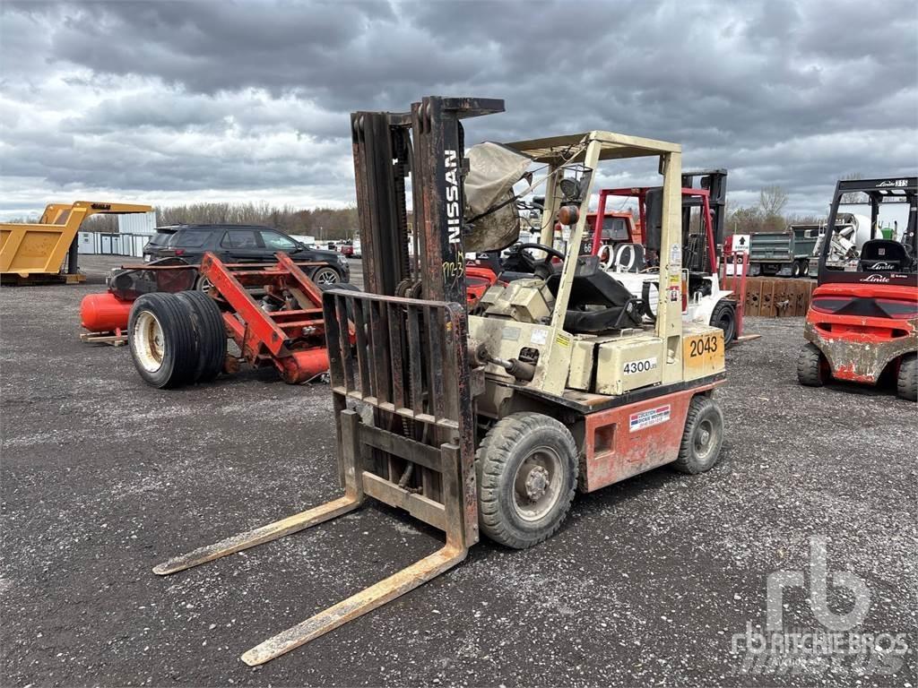 Nissan RH02A25V Carretillas diesel