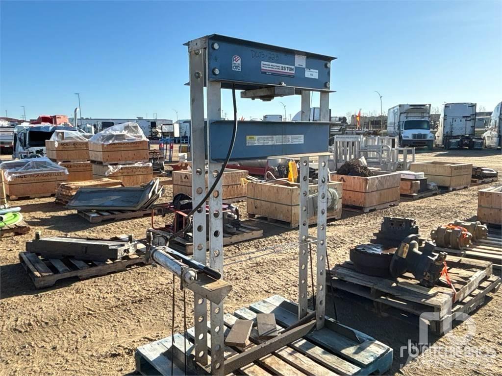  OTC 25 TON Construcción - Otros