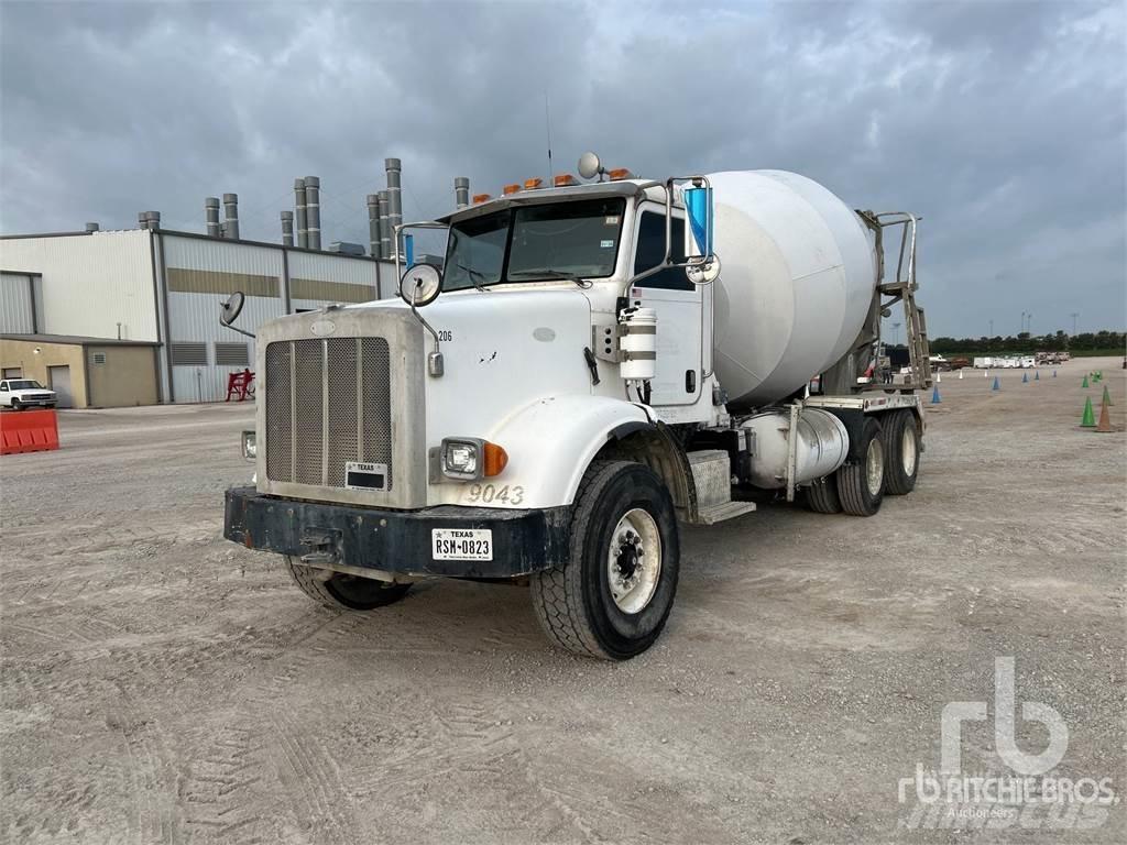 Peterbilt 365 Camiones hormigonera