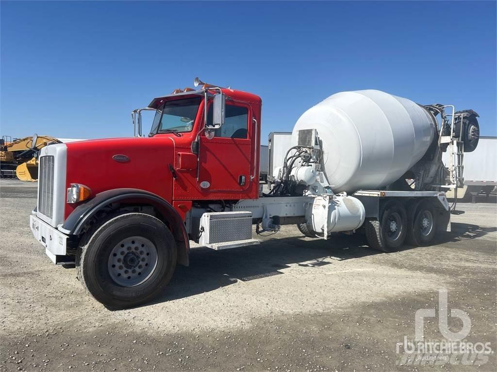 Peterbilt 365 Camiones hormigonera