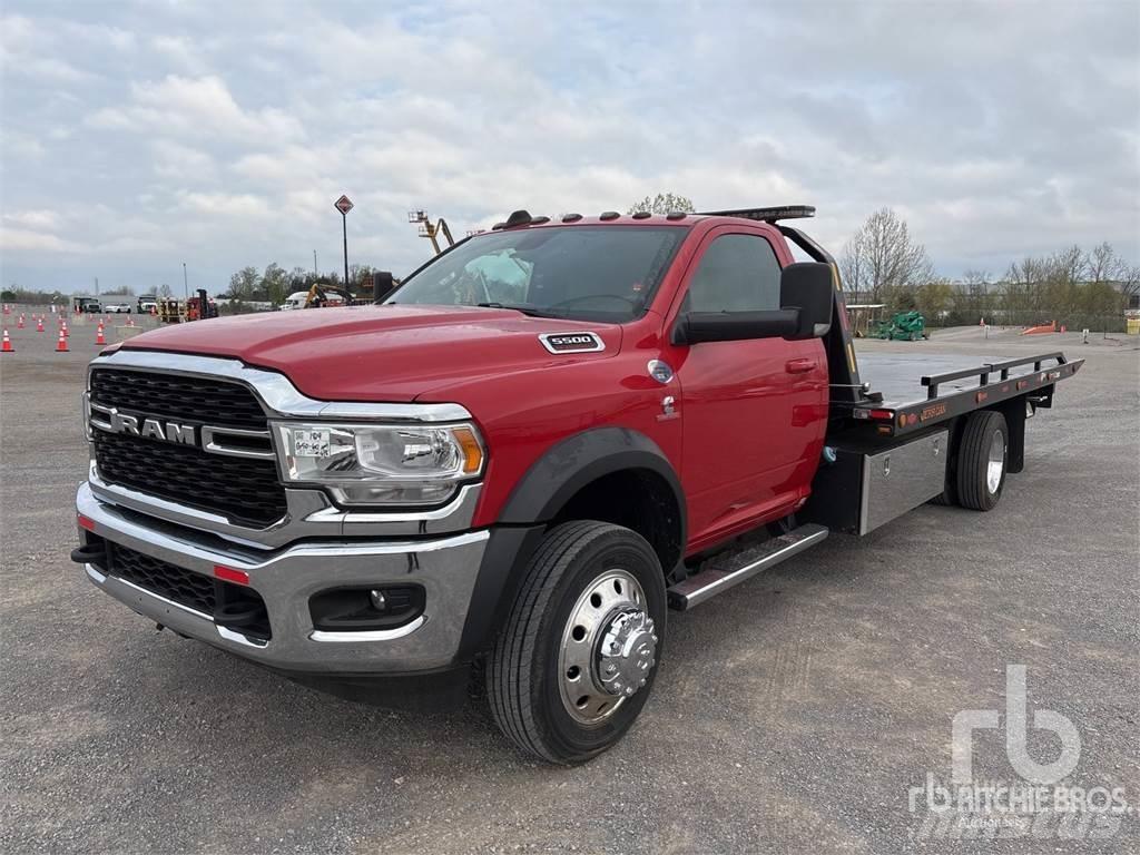 RAM 5500 Grúas de vehículo