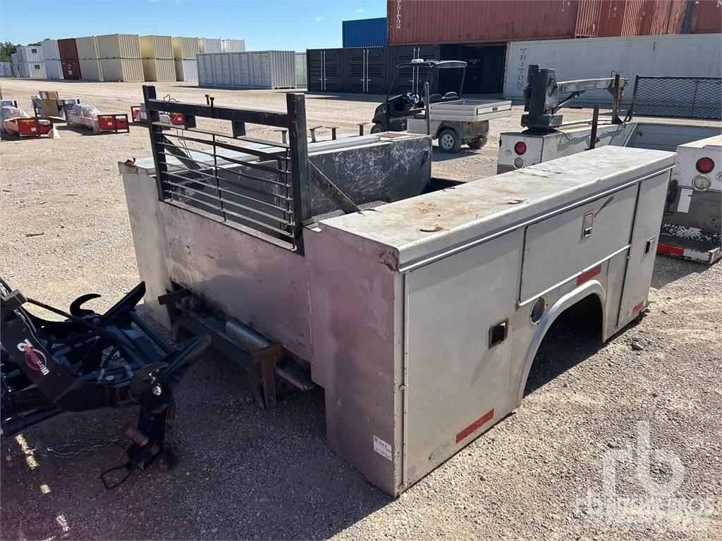 RKI T56DR94 Cabinas e interior