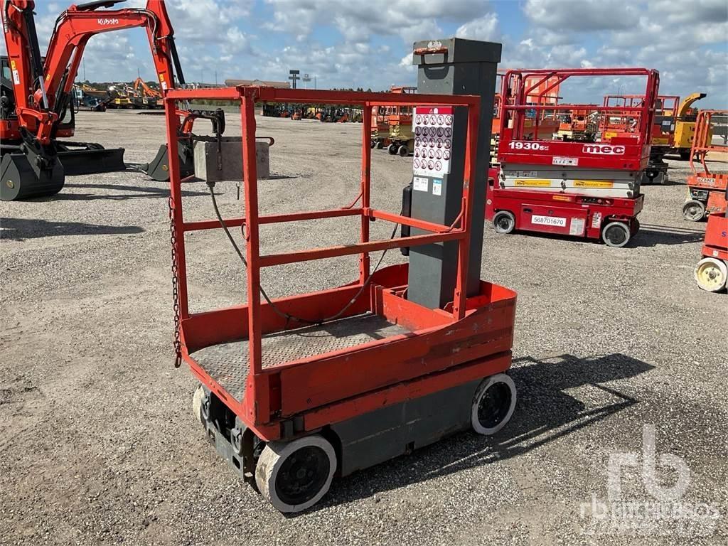 SkyJack SJ12 Plataforma de trabajo articulada