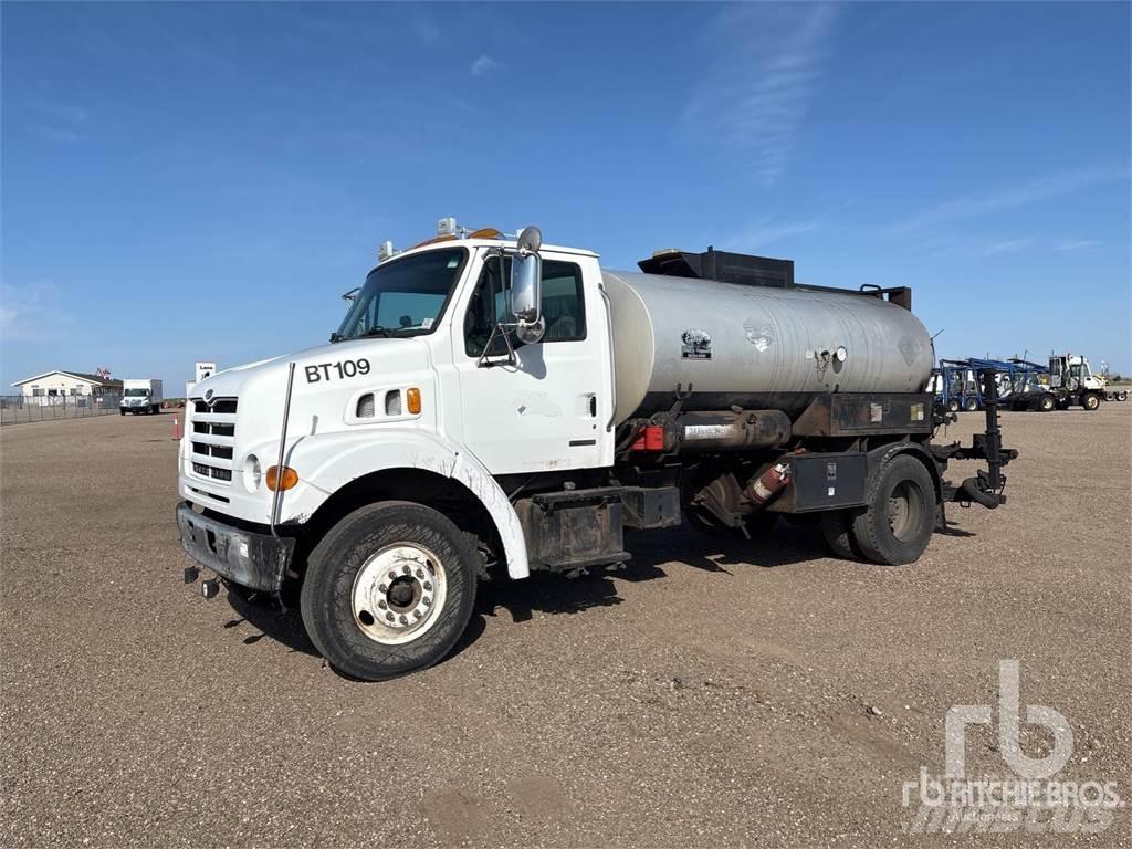 Sterling L7500 Pulverizador de asfalto
