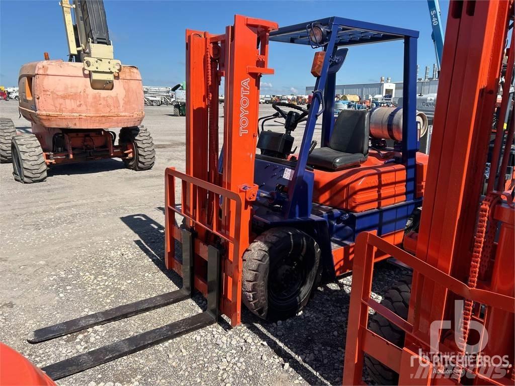 Toyota 5FG25 Carretillas diesel