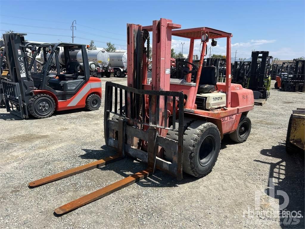 Toyota FD45 Carretillas elevadoras todo terreno