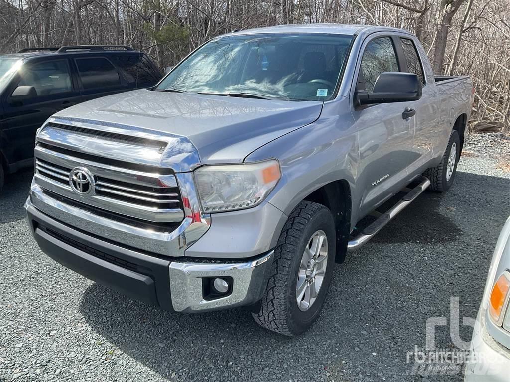 Toyota TUNDRA Furgonetas caja abierta