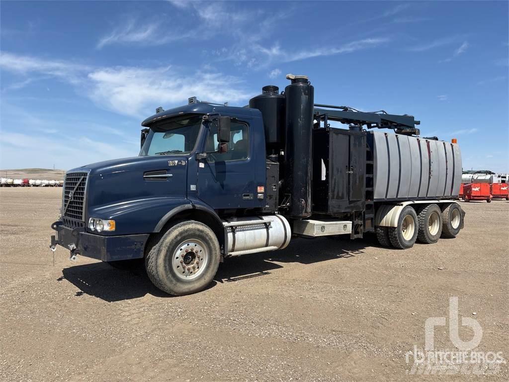 Volvo VHD Camiones aspiradores/combi
