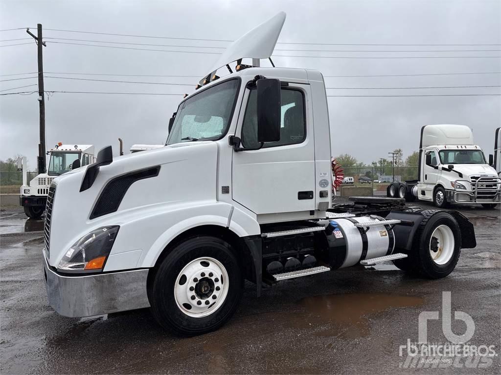 Volvo VNL Cabezas tractoras