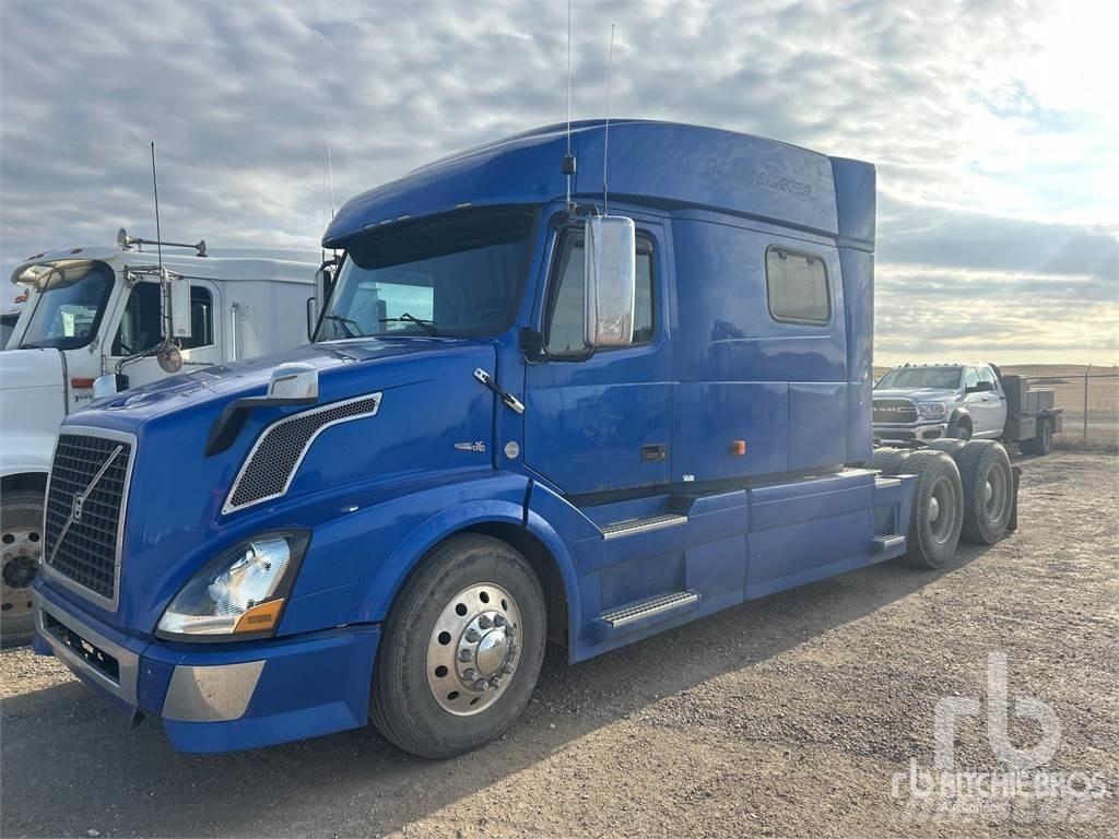 Volvo VNL Cabezas tractoras