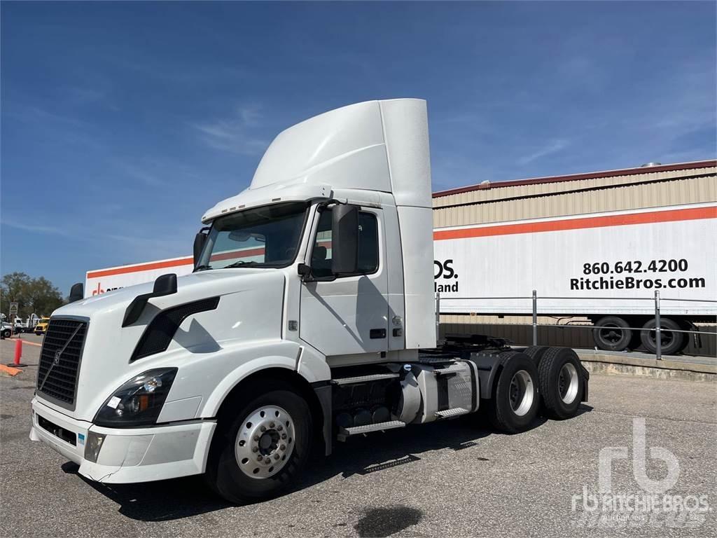 Volvo VNL Cabezas tractoras
