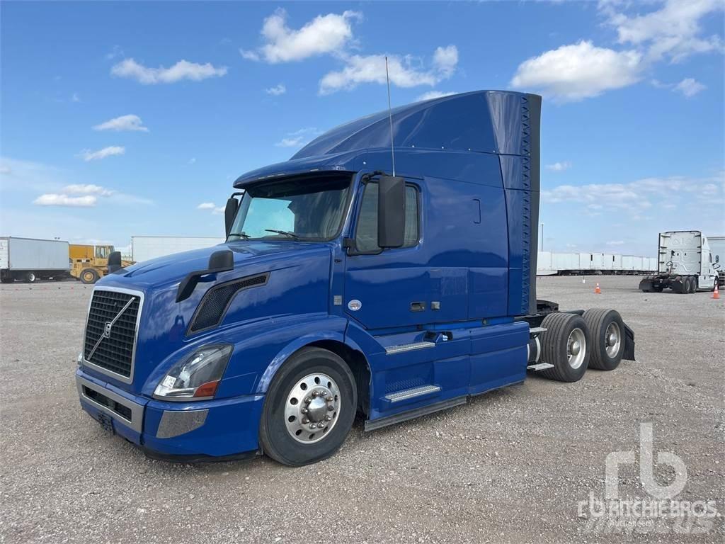 Volvo VNL Cabezas tractoras