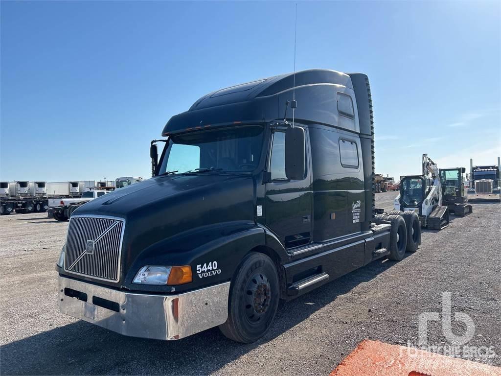 Volvo VNL 780 Cabezas tractoras