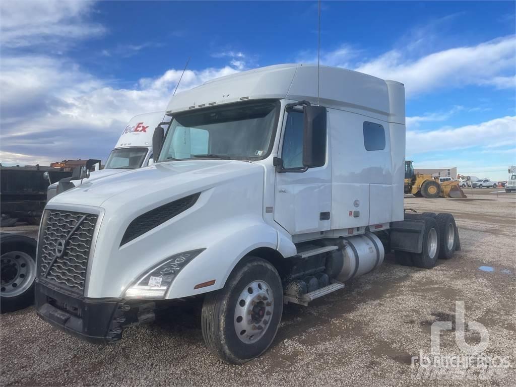 Volvo VNL64T760 Cabezas tractoras