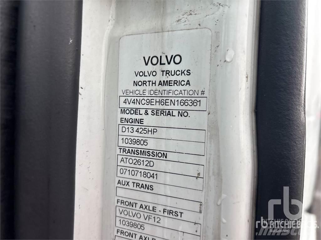 Volvo VNL670 Cabezas tractoras