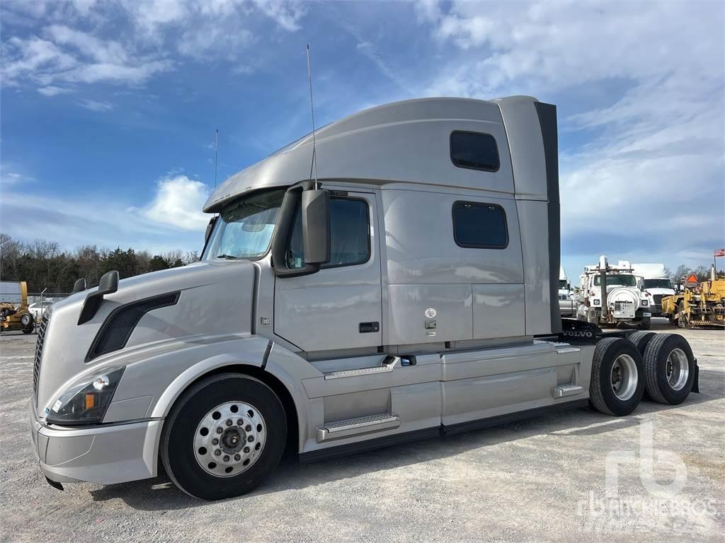 Volvo VNL780 Cabezas tractoras