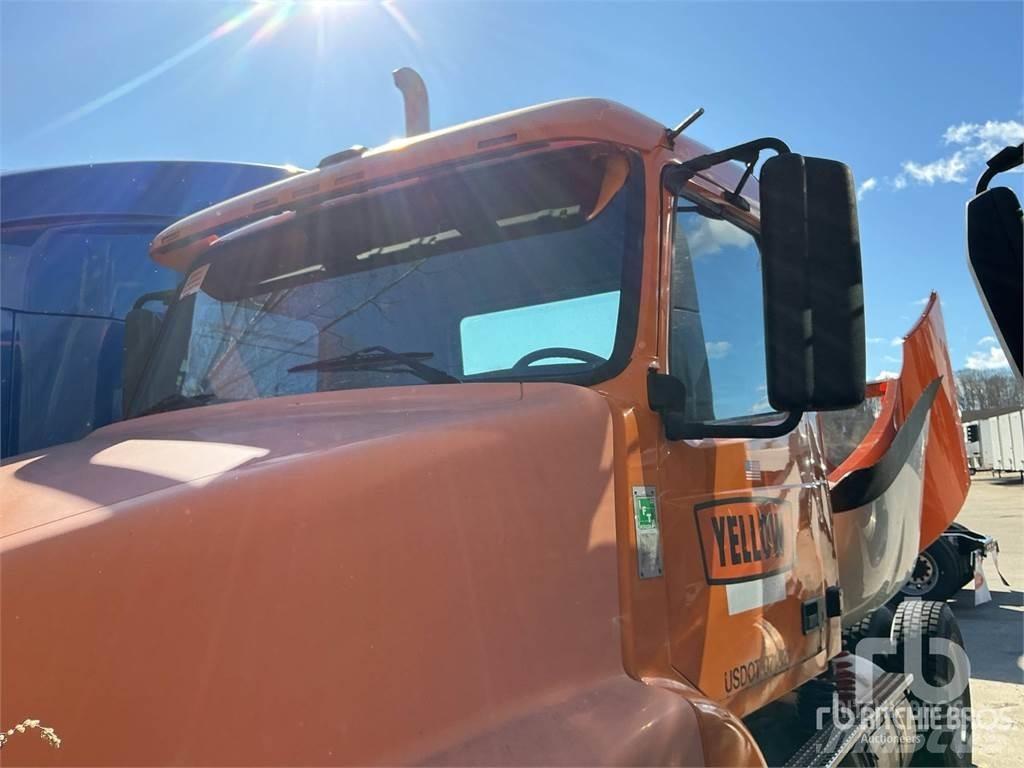 Volvo VNM Cabezas tractoras