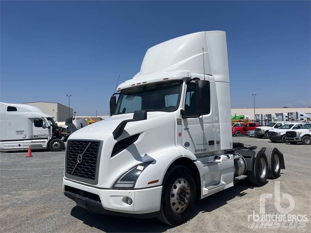 Volvo VNR300 Cabezas tractoras