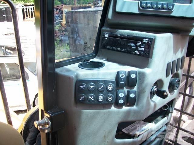 CAT 559D Forestal - Otros