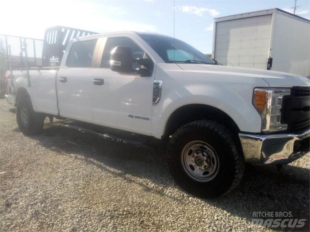 Ford F250 Furgonetas caja abierta