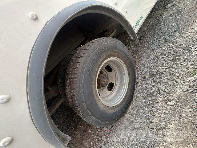 GMC Savana 4500 Camiones caja cerrada