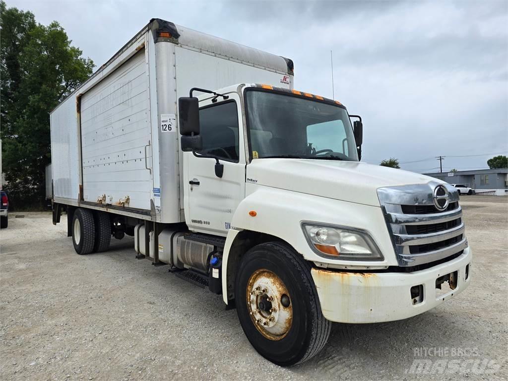 Hino 268 Camiones caja cerrada