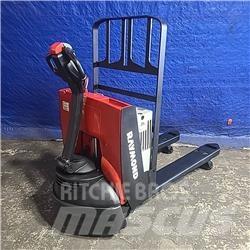 Raymond 102T-F45L Transpaletas Manuales
