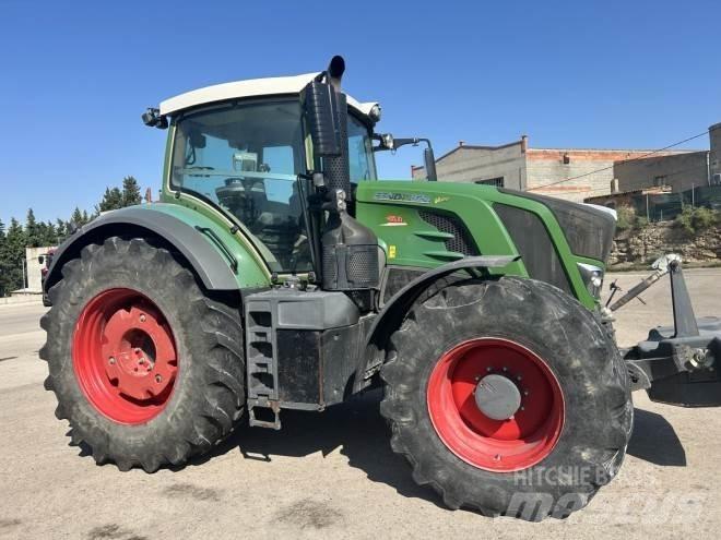 Fendt 824 PROFI Tractores
