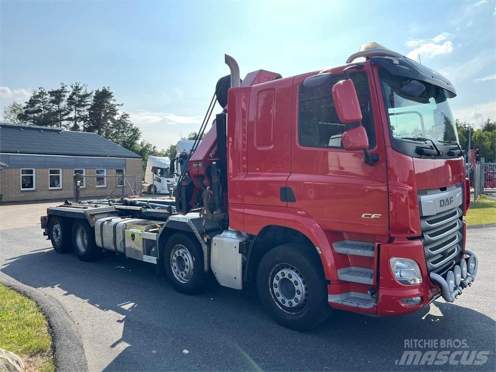 DAF CF 480 FAX 8x2*6 Camiones con gancho