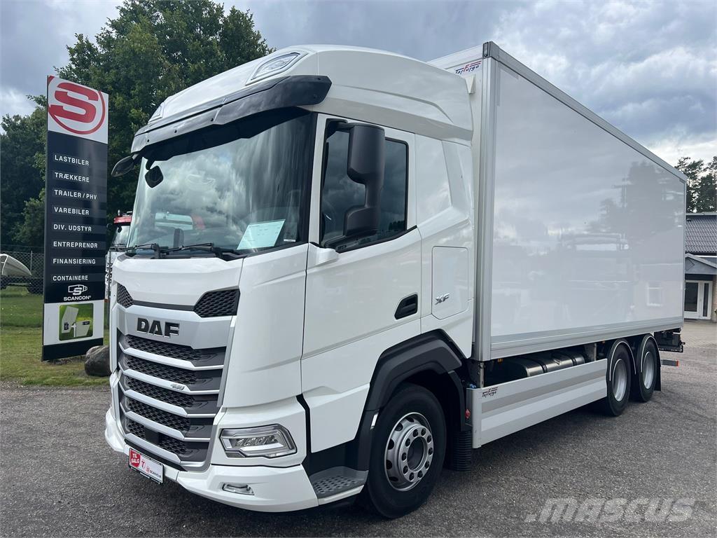 DAF XF480 FAS 6x2 Camiones caja cerrada