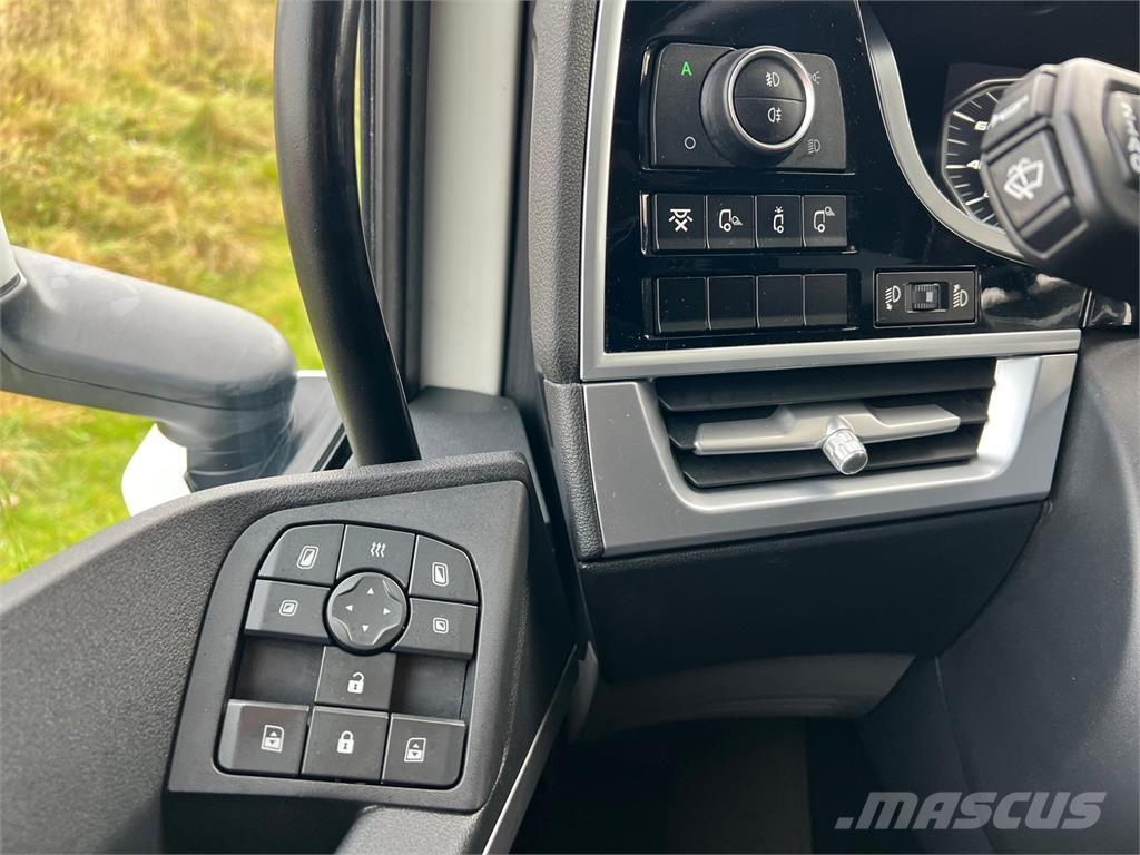 DAF XF530 FTS 6x2 Cabezas tractoras