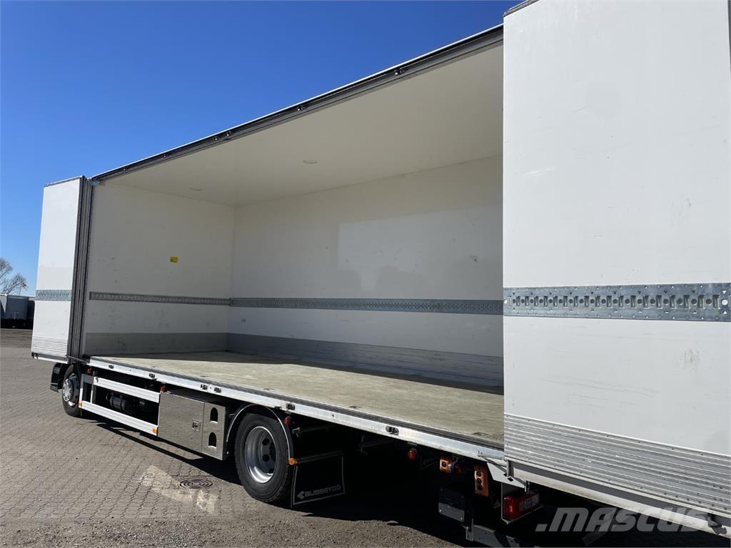 Renault D280 Premium Camiones caja cerrada