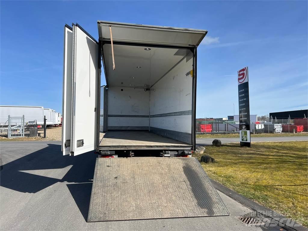Volvo FL 16 ton 250HK Camiones caja cerrada