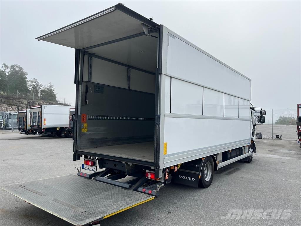 Volvo FL 250 16 ton Camiones caja cerrada