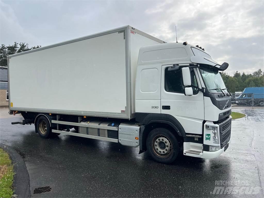 Volvo FM330 Camiones caja cerrada