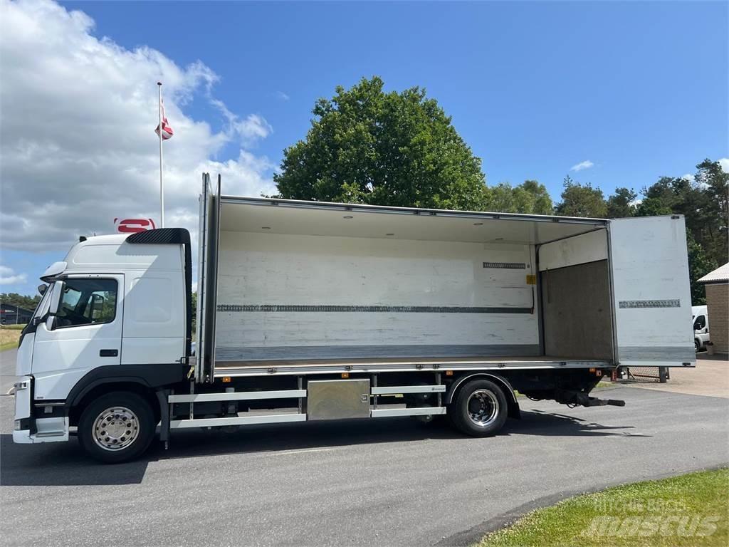 Volvo FM330 Camiones caja cerrada