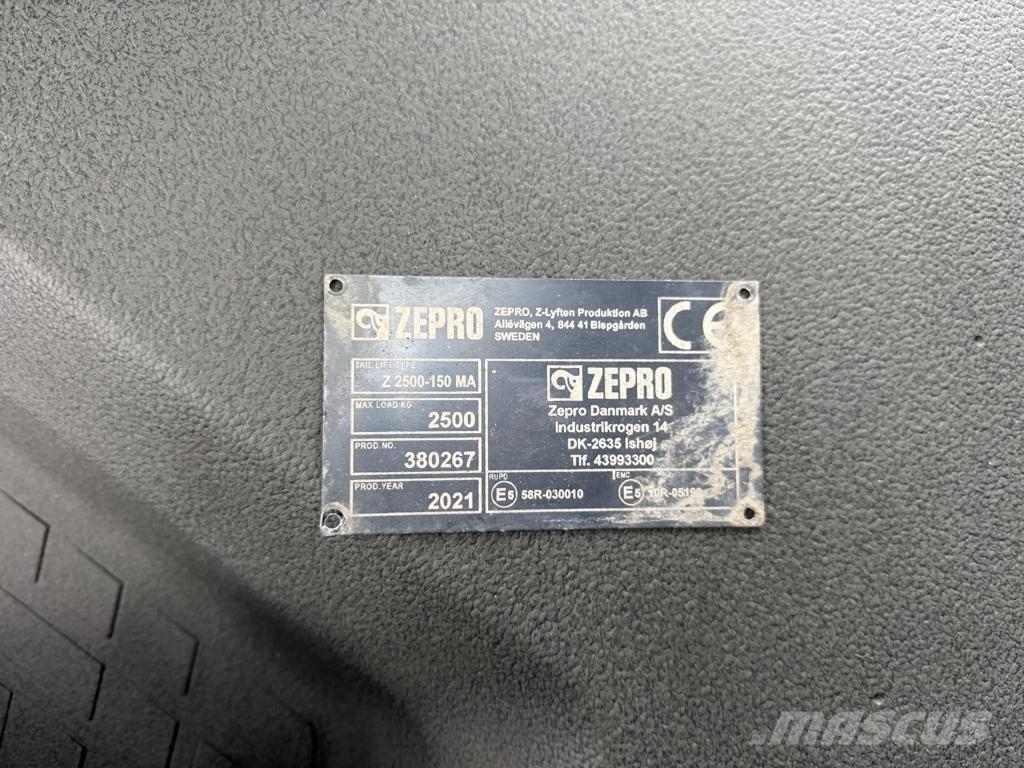 Volvo FM380 7800mm Camión con caja abierta