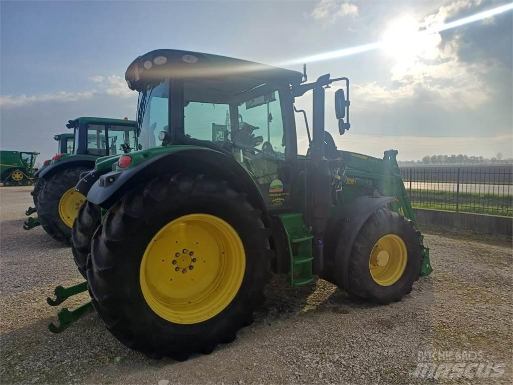 John Deere 6110 R Tractores