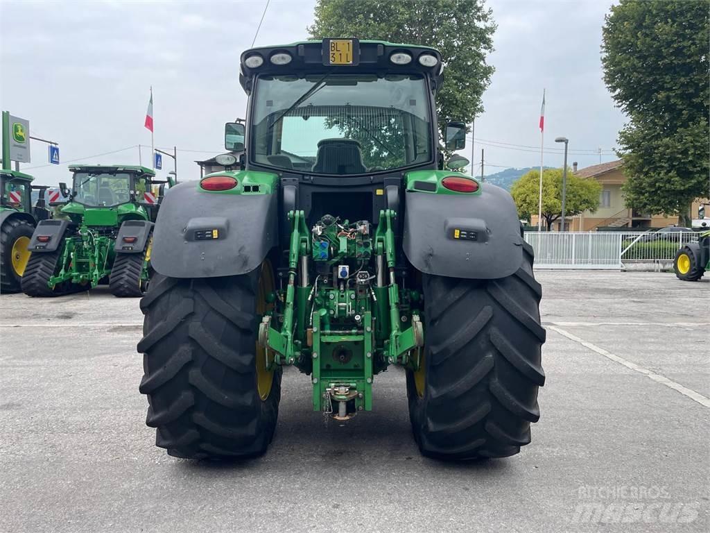 John Deere 6210 R Tractores