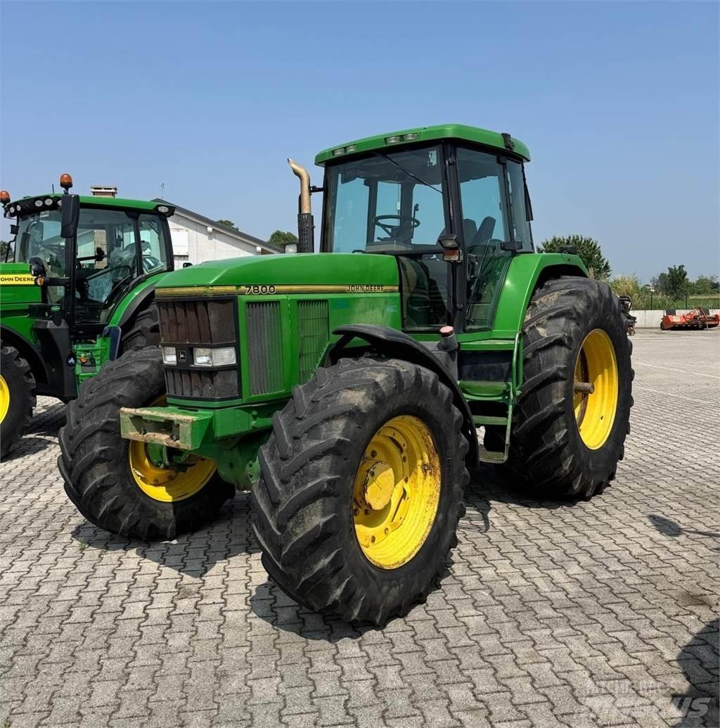 John Deere 7800 Tractores
