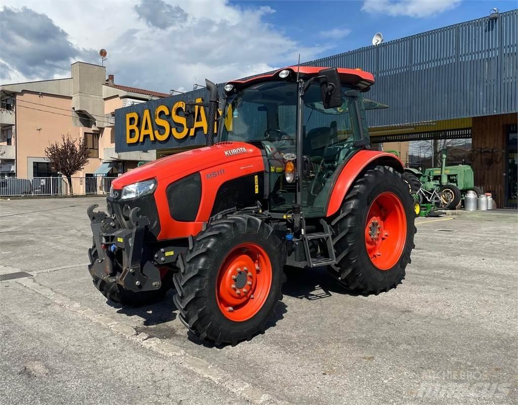Kubota 5111 M Tractores