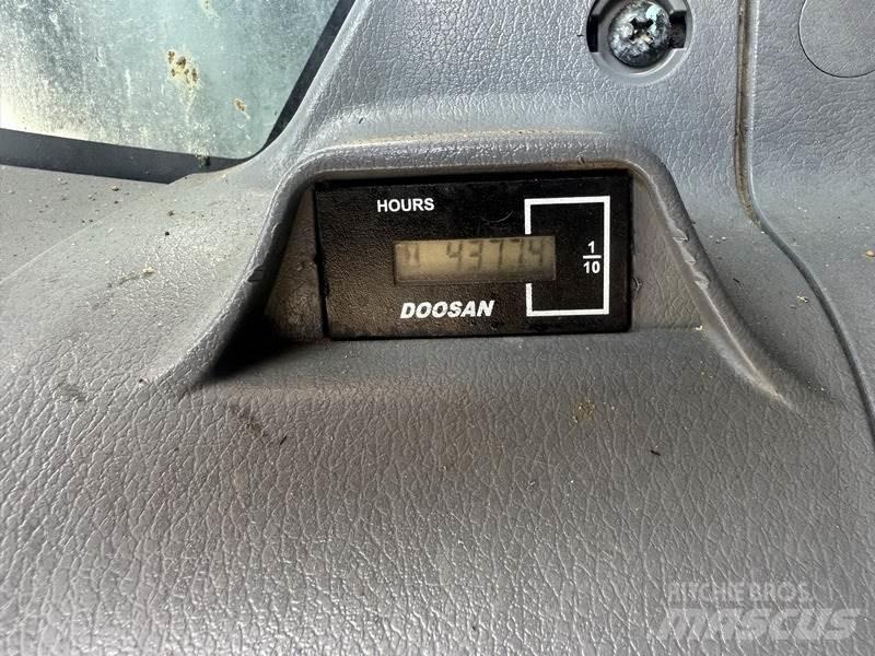 Doosan DX530LC-7 Excavadoras de cadenas