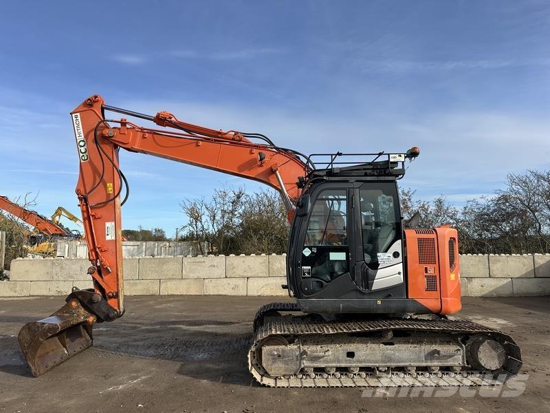Hitachi ZX135 Excavadoras de cadenas