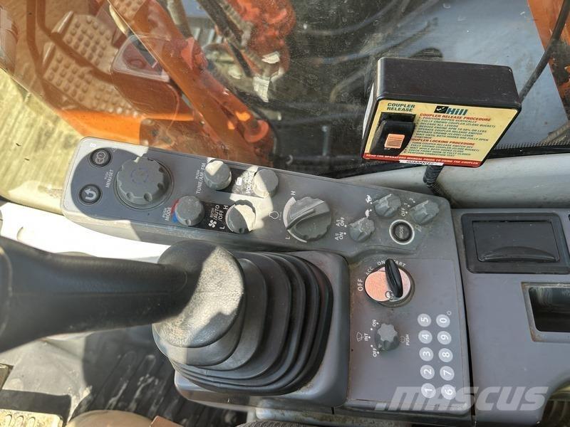 Hitachi ZX210LC-6 Excavadoras de cadenas