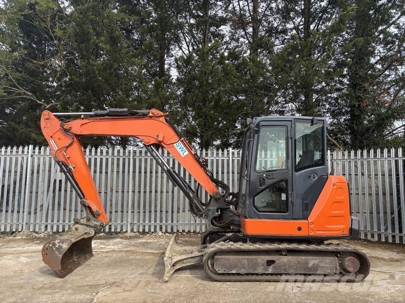 Hitachi ZX65 Excavadoras 7t - 12t