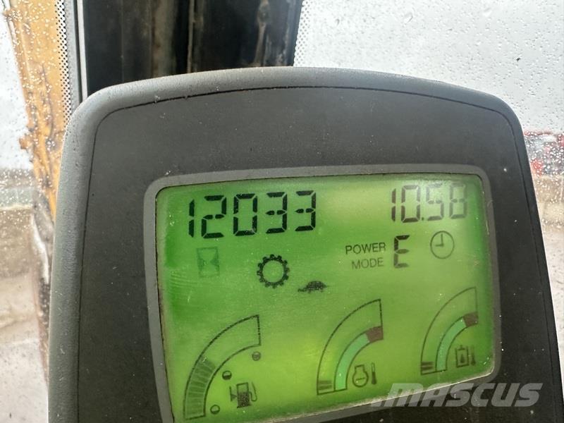 JCB JS220 LC Excavadoras de cadenas