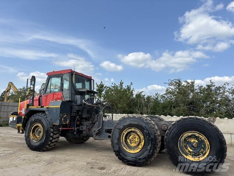 Komatsu HM300-1 Dúmpers articulados