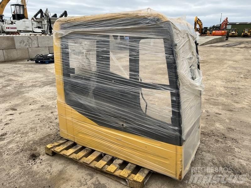 Komatsu PC130-8 Construcción - Otros