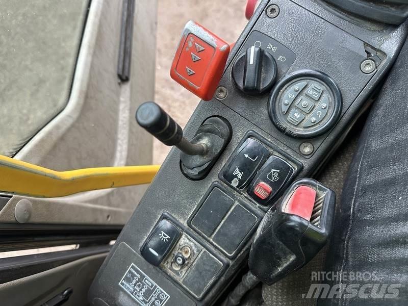 Volvo EW140 Excavadoras de ruedas