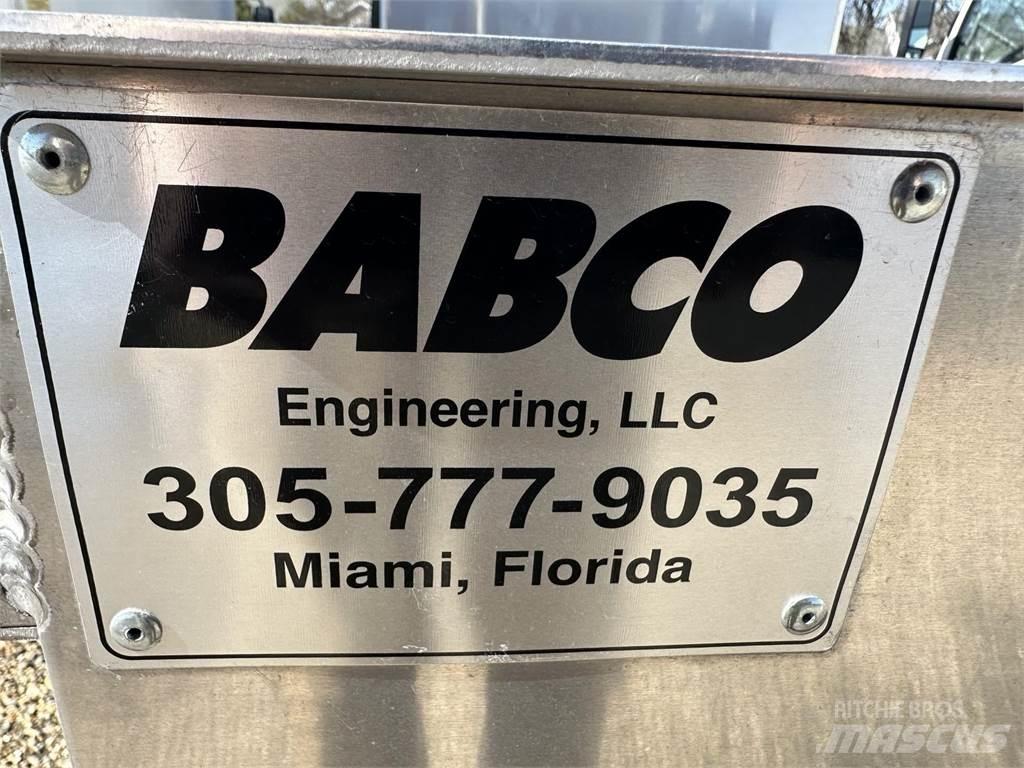  BABCO 14 Foot Otros camiones